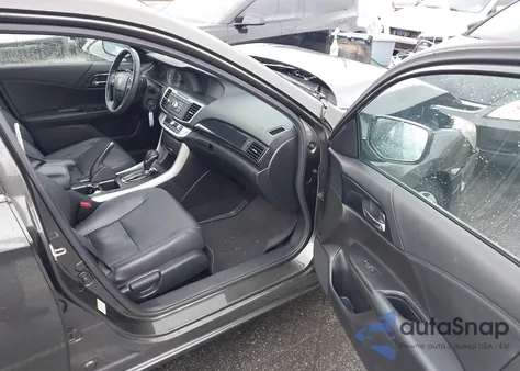 2014 Honda Accord Sport z USA, uszkodzony, nr VIN 1HGCR2F50EA087242